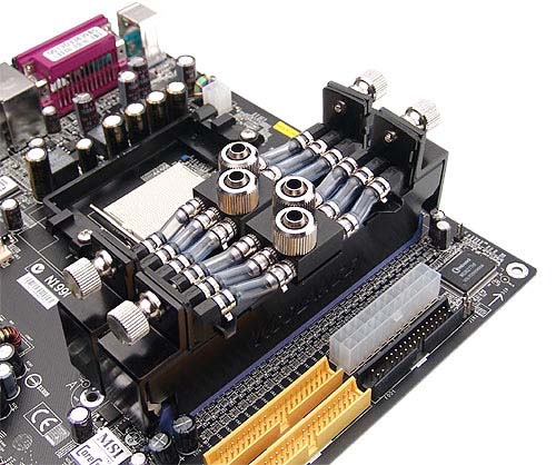 Koolance Liquid RAM Cooler (RAM-30-V06) - ukzka instalace na zkladn desce